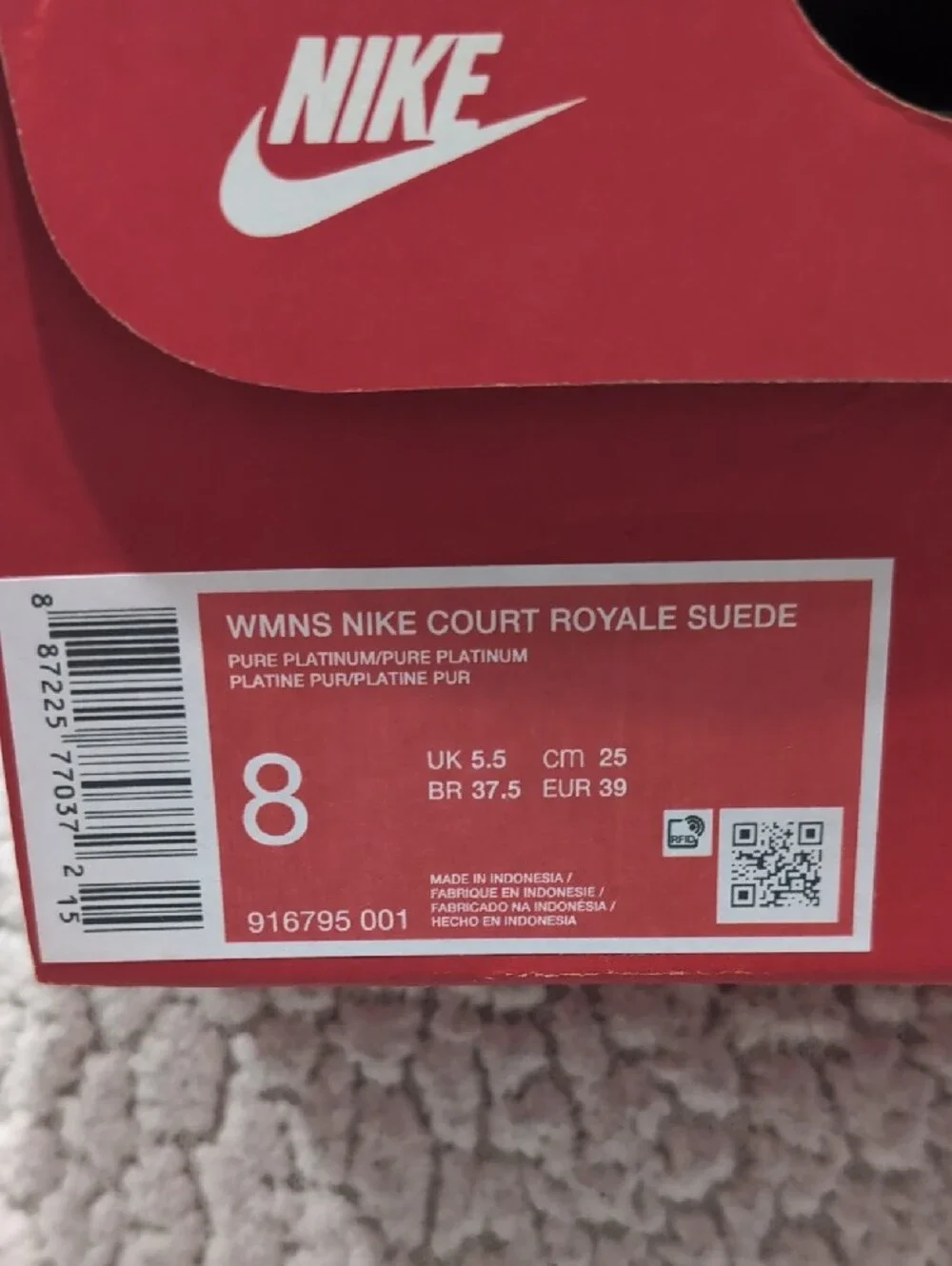 Nike Court Royale Suede